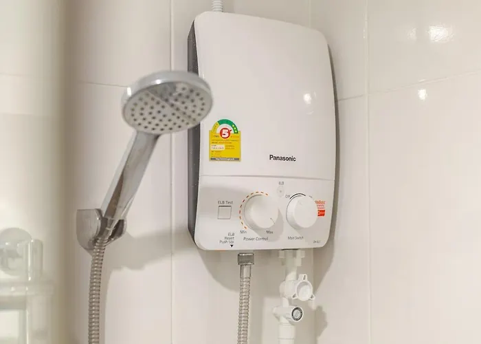 Apartment Perfect 1br At Mrt Bangson By Orn Bangkok