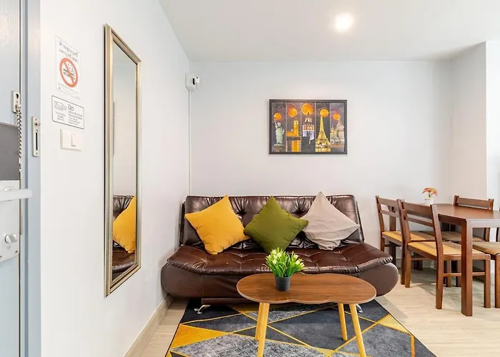 Perfect 1br At Mrt Bangson By Orn Apartment *