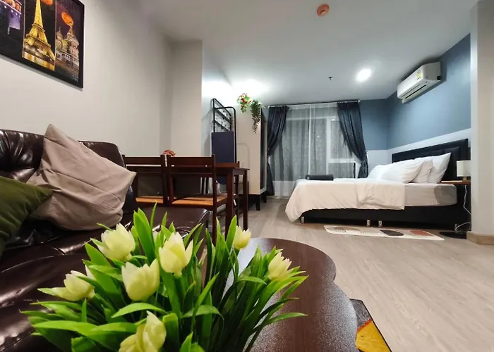 Perfect 1br At Mrt Bangson By Orn *